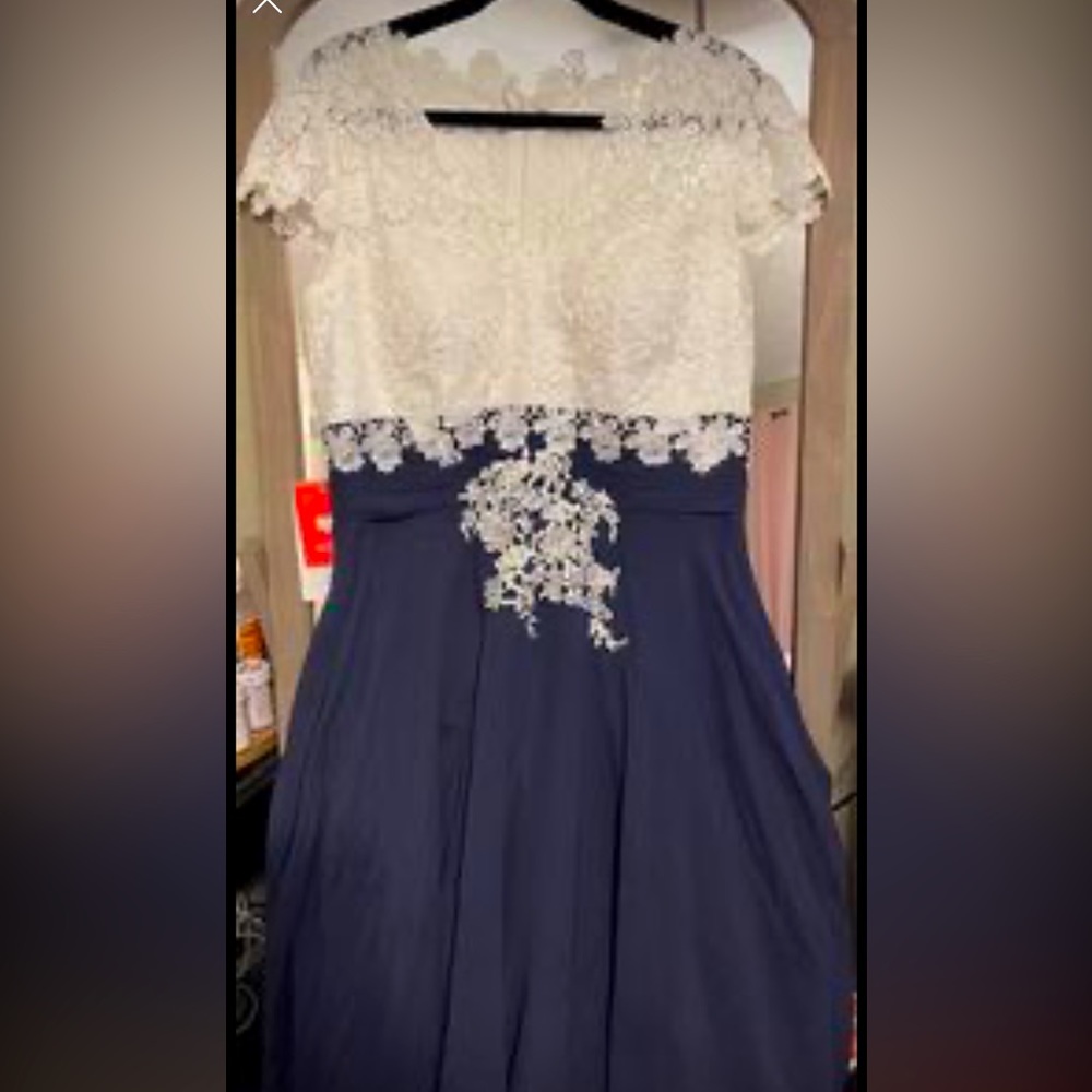 Size 16 navy and white tea length wedding party dress